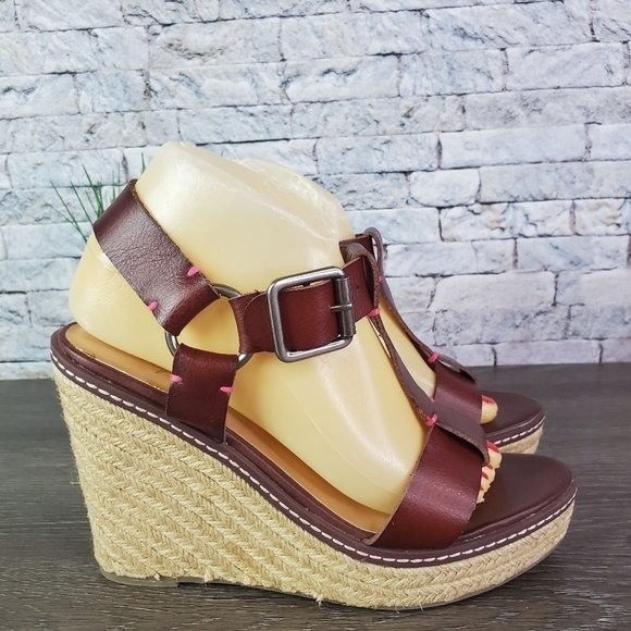 NWOT American Eagle Outfitters Wedges - Picture 3 of 8